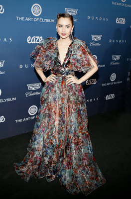 Lily Collins Poster 3738203