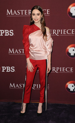 Lily Collins Poster 3738340