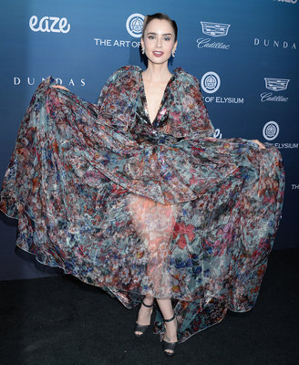 Lily Collins Poster 3738350