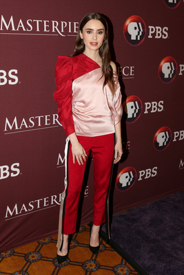 Lily Collins Poster 3738380