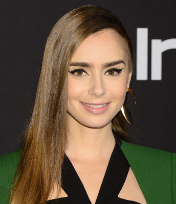 Lily Collins Poster 3738384