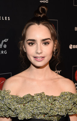 Lily Collins Poster 3757584