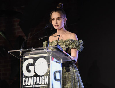 Lily Collins Poster 3757590