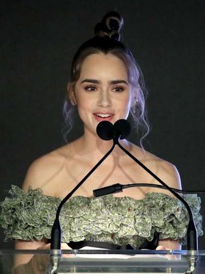 Lily Collins Poster 3757594
