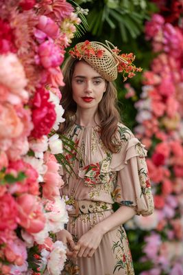 Lily Collins Poster 3757646