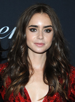 Lily Collins Poster 3757681