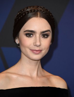 Lily Collins Poster 3757713