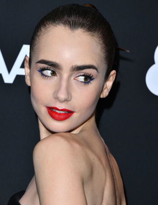 Lily Collins Poster 3790375