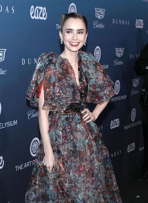 Lily Collins Poster 3790420