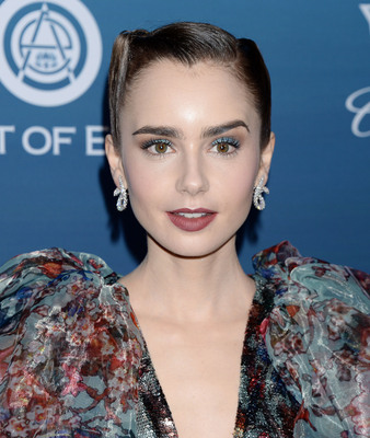 Lily Collins Poster 3790423