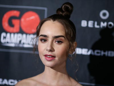 Lily Collins Poster 3790450