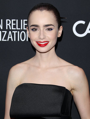 Lily Collins Poster 3790497
