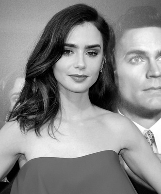 Lily Collins Poster 3790514