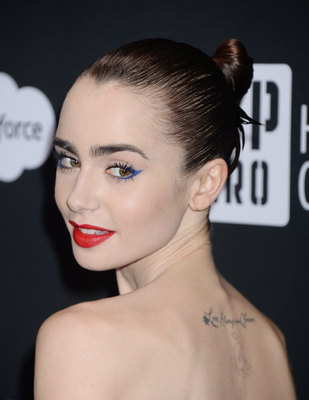 Lily Collins Poster 3790536