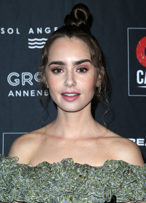 Lily Collins Poster 3790592