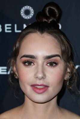 Lily Collins Poster 3790653