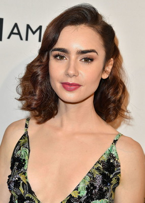 Lily Collins Poster 3790698