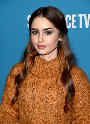 Lily Collins Poster 3790782