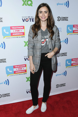 Lily Collins Poster 3790824