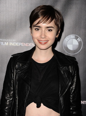 Lily Collins Poster 3790825