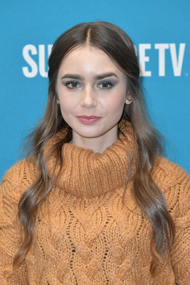 Lily Collins Poster 3790846