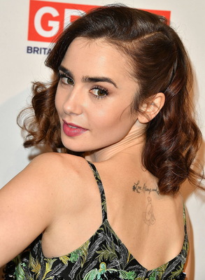 Lily Collins Poster 3790852