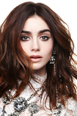 Lily Collins Poster 3816467