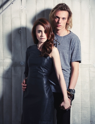 Lily Collins Poster 3816475