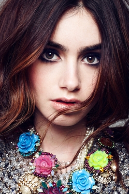 Lily Collins Poster 3816478