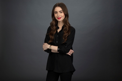 Lily Collins Poster 3816486