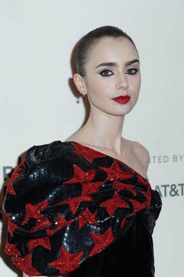 Lily Collins Poster 3829177