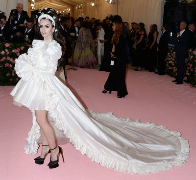 Lily Collins Poster 3829189