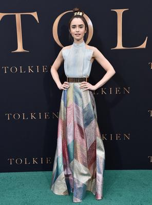 Lily Collins Poster 3829193
