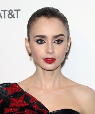 Lily Collins Poster 3829242