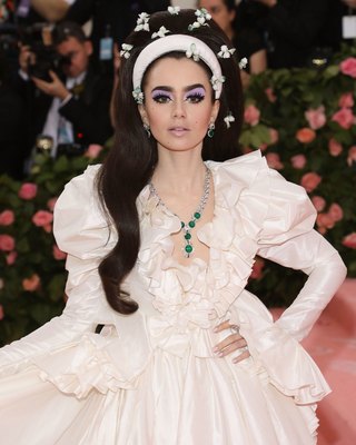 Lily Collins Poster 3829270