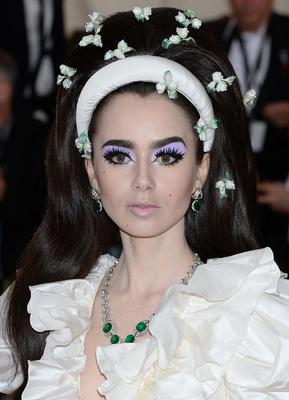 Lily Collins Poster 3829278