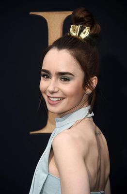 Lily Collins Poster 3829325