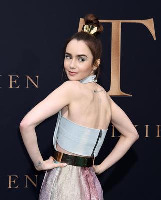 Lily Collins Poster 3829328
