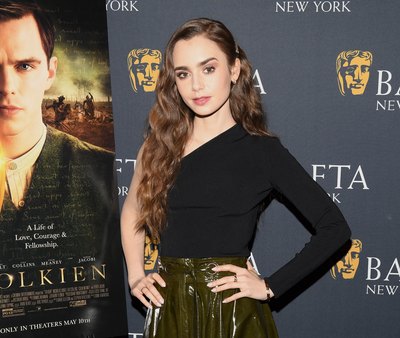 Lily Collins Poster 3829348