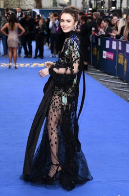 Lily Collins Poster 3829371