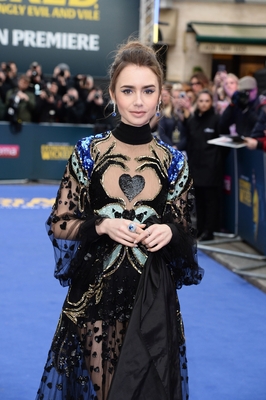 Lily Collins Poster 3829372