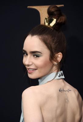 Lily Collins Poster 3829389