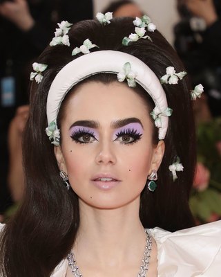 Lily Collins Poster 3829390