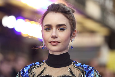 Lily Collins Poster 3829438