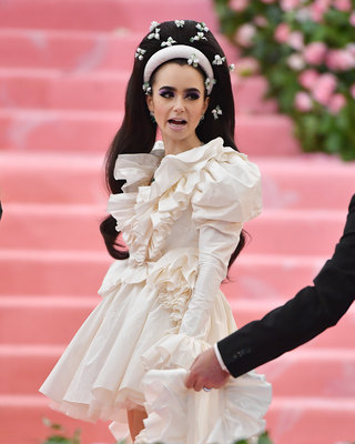 Lily Collins Poster 3829444