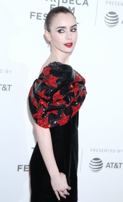 Lily Collins Poster 3857950