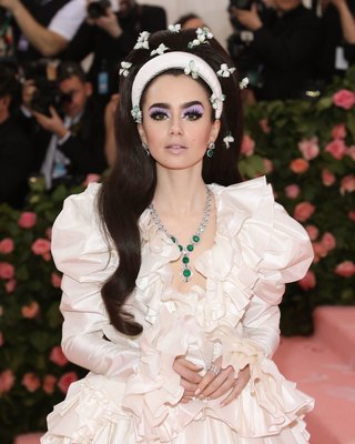 Lily Collins Poster 3857977
