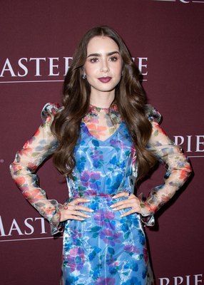 Lily Collins Poster 3857980