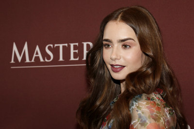 Lily Collins Poster 3857991