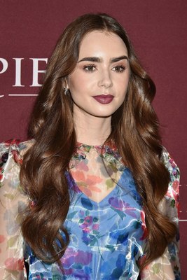 Lily Collins Poster 3858037